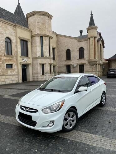 Hyundai Accent 2012, 230,000 km - 1.6 л - Bakı