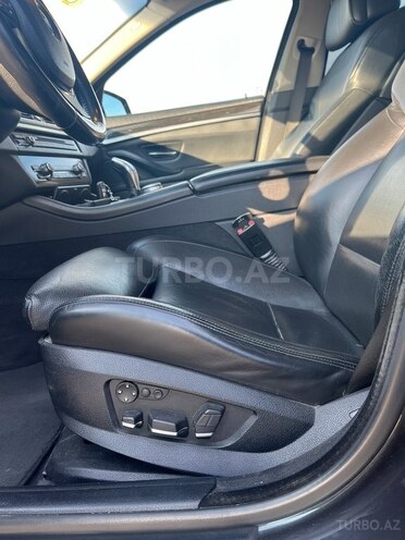 BMW 535 2010, 240,000 km - 3.0 л - Bakı