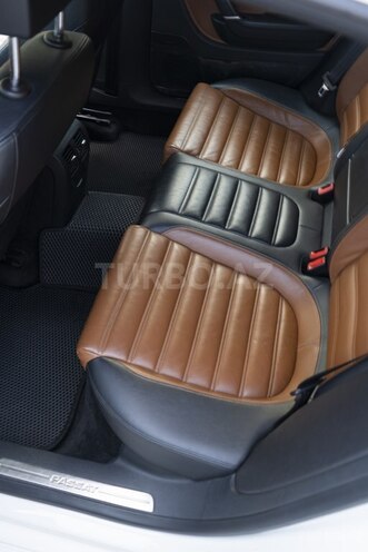 Volkswagen Passat CC-12