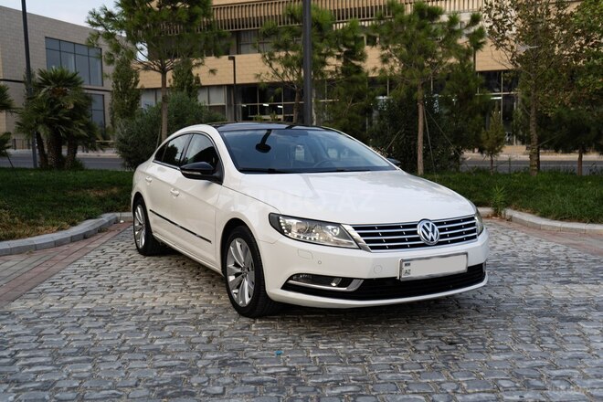 Volkswagen Passat CC-1