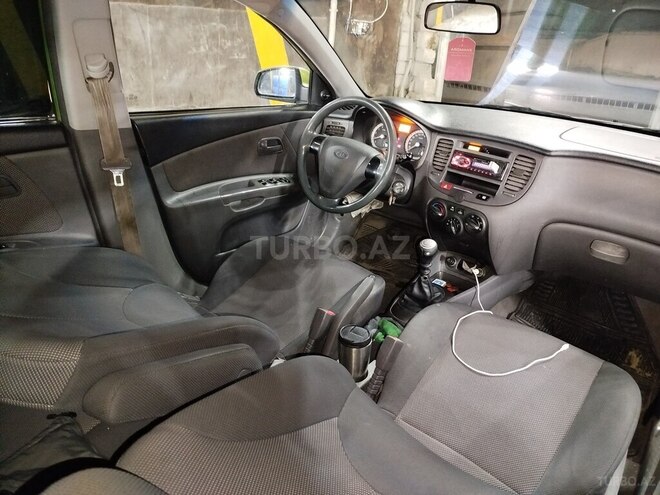 Kia Rio 2006, 370,000 km - 1.4 l - Bakı