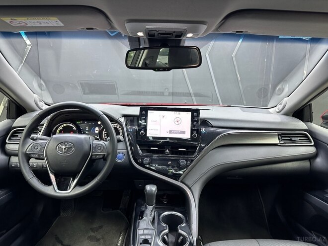 Toyota Camry-8