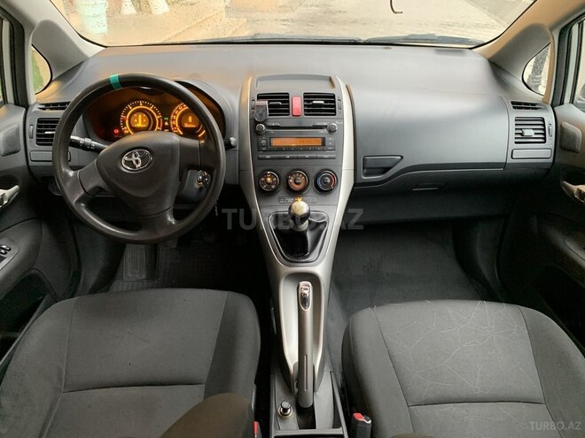 Toyota Auris 2008, 264,273 km - 1.4 l - Bakı
