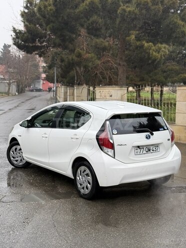 Toyota Aqua 2017, 38,000 km - 1.5 л - Bakı