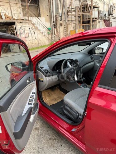 Hyundai Accent 2014, 132,000 km - 1.6 l - Bakı
