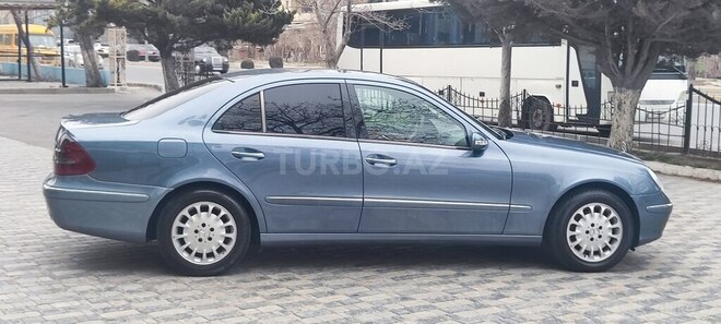 Mercedes E 220 d 2005, 268,481 km - 2.2 л - Bakı