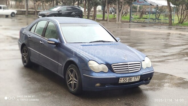 Mercedes C 240 2000, 282,909 km - 2.4 л - Bakı
