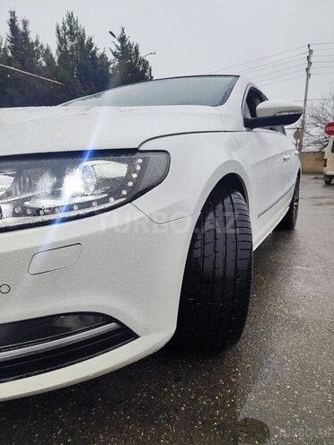 Volkswagen Passat CC-8