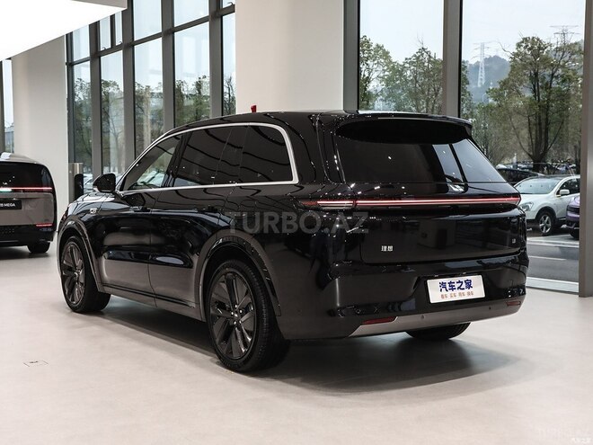 Li Auto L9 2025, 0 km - 1.5 l - Bakı