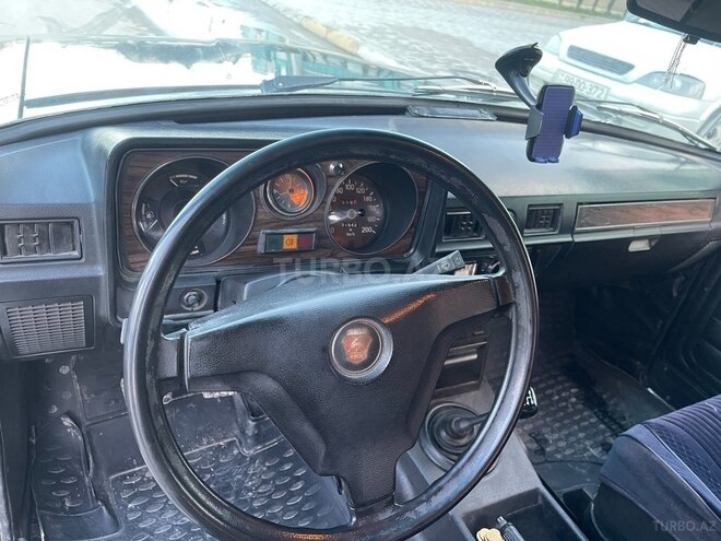 GAZ 24-10 1988, 298,000 km - 2.4 l - Sumqayıt