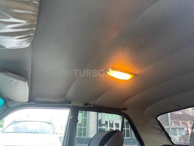 GAZ 24-10 1988, 298,000 km - 2.4 l - Sumqayıt