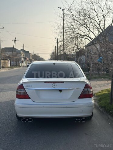 Mercedes E 350 2005, 290,000 km - 3.5 l - Bakı