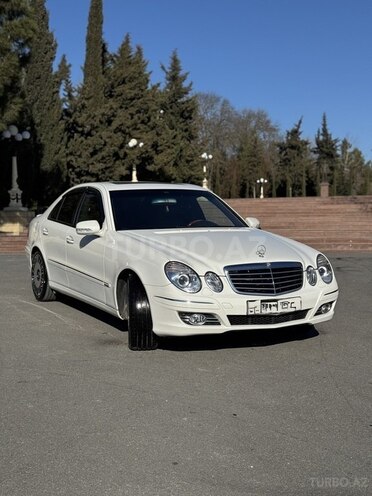 Mercedes E 350 2005, 290,000 km - 3.5 l - Bakı