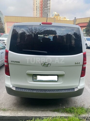 Hyundai H-1 2018, 163,000 km - 2.5 л - Bakı