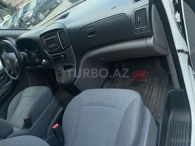 Hyundai H-1 2018, 163,000 km - 2.5 л - Bakı