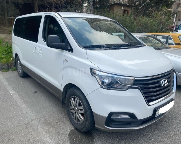 Hyundai H-1 2018, 163,000 km - 2.5 л - Bakı