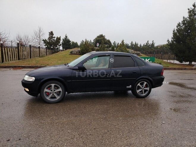 Opel Vectra 1999, 356,578 km - 2.0 l - Bakı