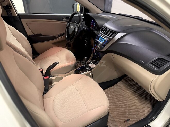 Hyundai Accent 2016, 128,000 km - 1.6 l - Gəncə