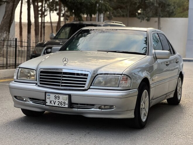 Mercedes C 200 1998, 320,678 km - 2.0 l - Bakı