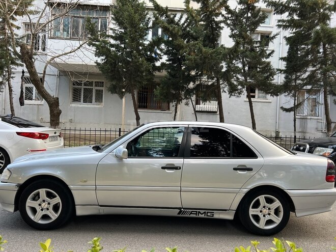 Mercedes C 200 1998, 320,678 km - 2.0 l - Bakı