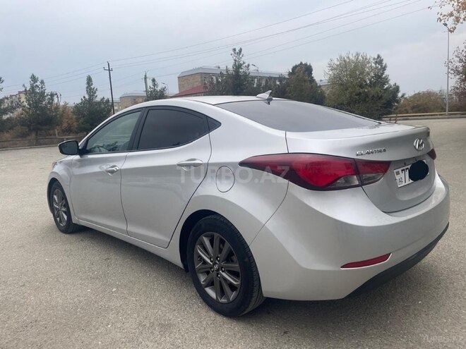 Hyundai Elantra 2015, 80,467 km - 1.8 l - Şirvan