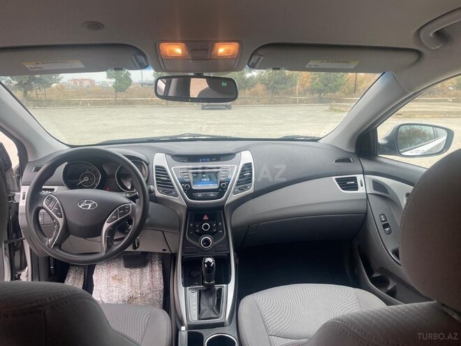Hyundai Elantra 2015, 80,467 km - 1.8 l - Şirvan