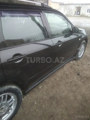 Mitsubishi Airtrek 2002, 244,460 km - 2.0 l - Salyan