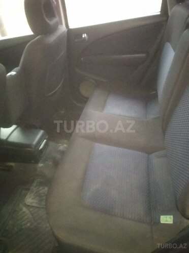 Mitsubishi Airtrek 2002, 244,460 km - 2.0 l - Salyan