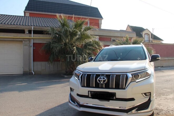 Toyota Land Cruiser Prado-2