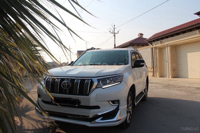 Toyota Land Cruiser Prado-3