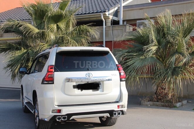 Toyota Land Cruiser Prado-7