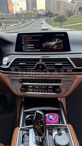 BMW 740 2016, 119,000 km - 3.0 l - Bakı