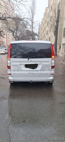 Mercedes Viano-6