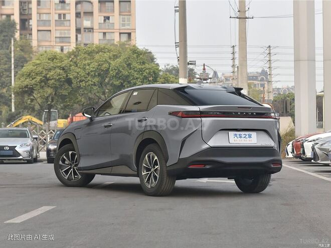 Lexus  2025, 0 km - 0.0 l - Bakı