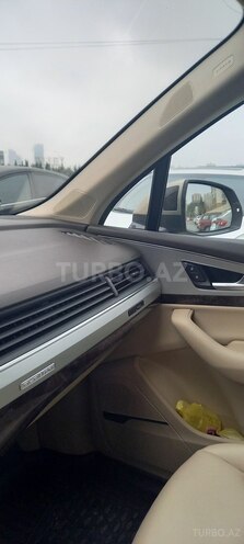 Audi Q7 2017, 147,500 km - 2.0 l - Bakı