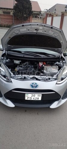 Toyota Aqua 2019, 125,000 km - 1.5 l - Gəncə