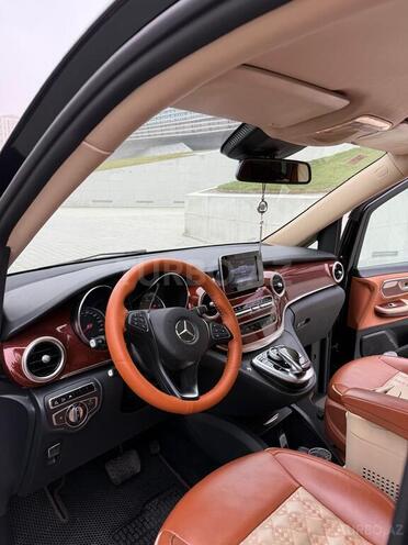 Mercedes V 250 2016, 55,000 km - 2.2 l - Bakı