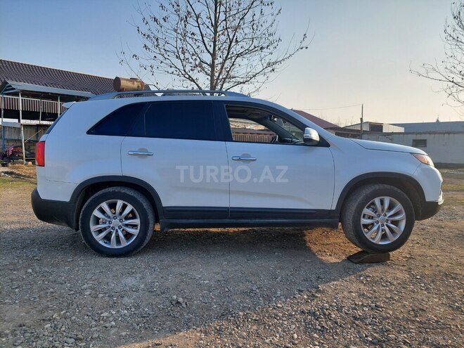 Kia Sorento 2011, 280,000 km - 2.0 l - Ağcabədi