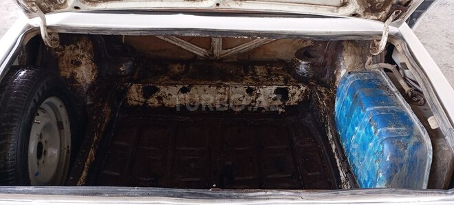 LADA (VAZ) 2106 1985, 22,233 km - 1.6 l - Şirvan