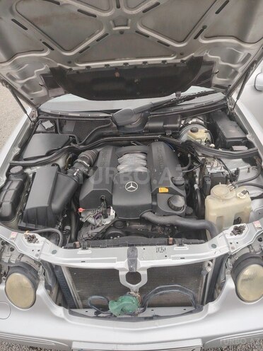 Mercedes E 280 2000, 401,000 km - 2.8 l - Bərdə