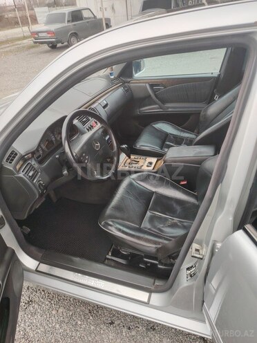Mercedes E 280 2000, 401,000 km - 2.8 l - Bərdə