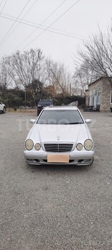 Mercedes E 280 2000, 401,000 km - 2.8 l - Bərdə