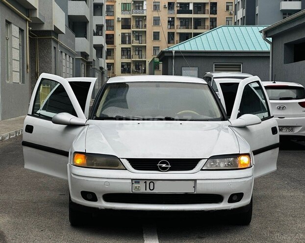 Opel Vectra 1997, 286,000 km - 2.0 l - Bakı