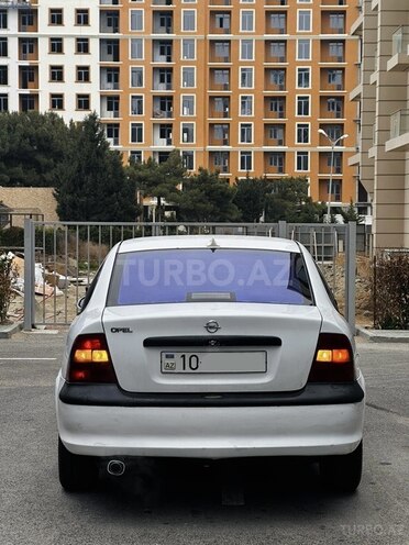 Opel Vectra 1997, 286,000 km - 2.0 l - Bakı