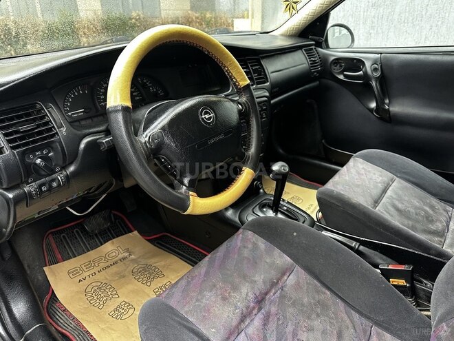 Opel Vectra 1997, 286,000 km - 2.0 l - Bakı
