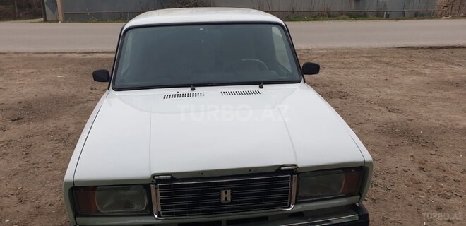 LADA (VAZ) 2107 2007, 90,000 km - 1.6 l - Saatlı