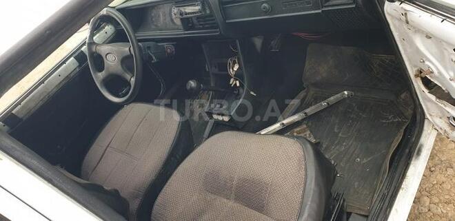 LADA (VAZ) 2107 2007, 90,000 km - 1.6 l - Saatlı