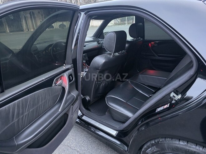 Mercedes E 280 2001, 400,556 km - 2.8 л - Mingəçevir