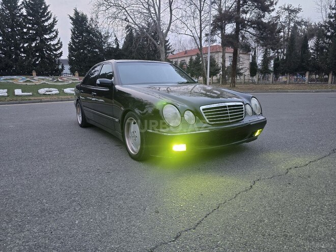 Mercedes E 280 2001, 400,556 km - 2.8 л - Mingəçevir