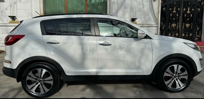 Kia Sportage 2013, 215,000 km - 2.0 l - Bakı